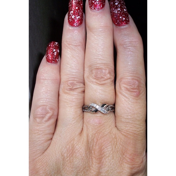 925 STERLING SILVER Infinity Cubic Zirconia Ring - Picture 4 of 16